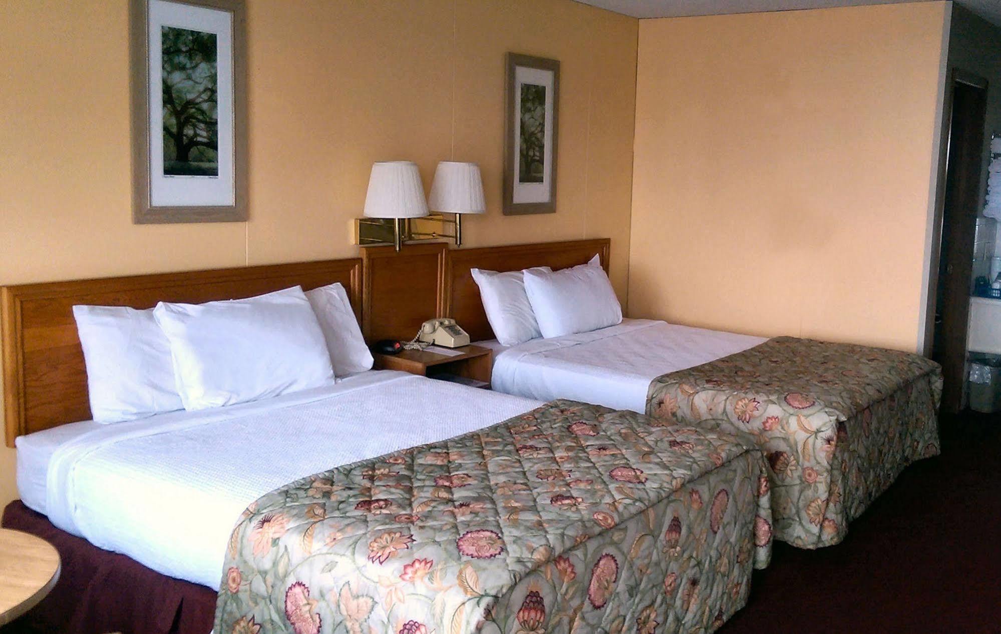 Baldknobbers Motor Inn Branson Exterior foto
